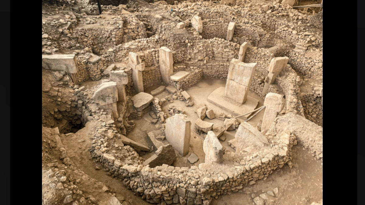 top-10-bizarre-unexplainable-things-found-on-earth